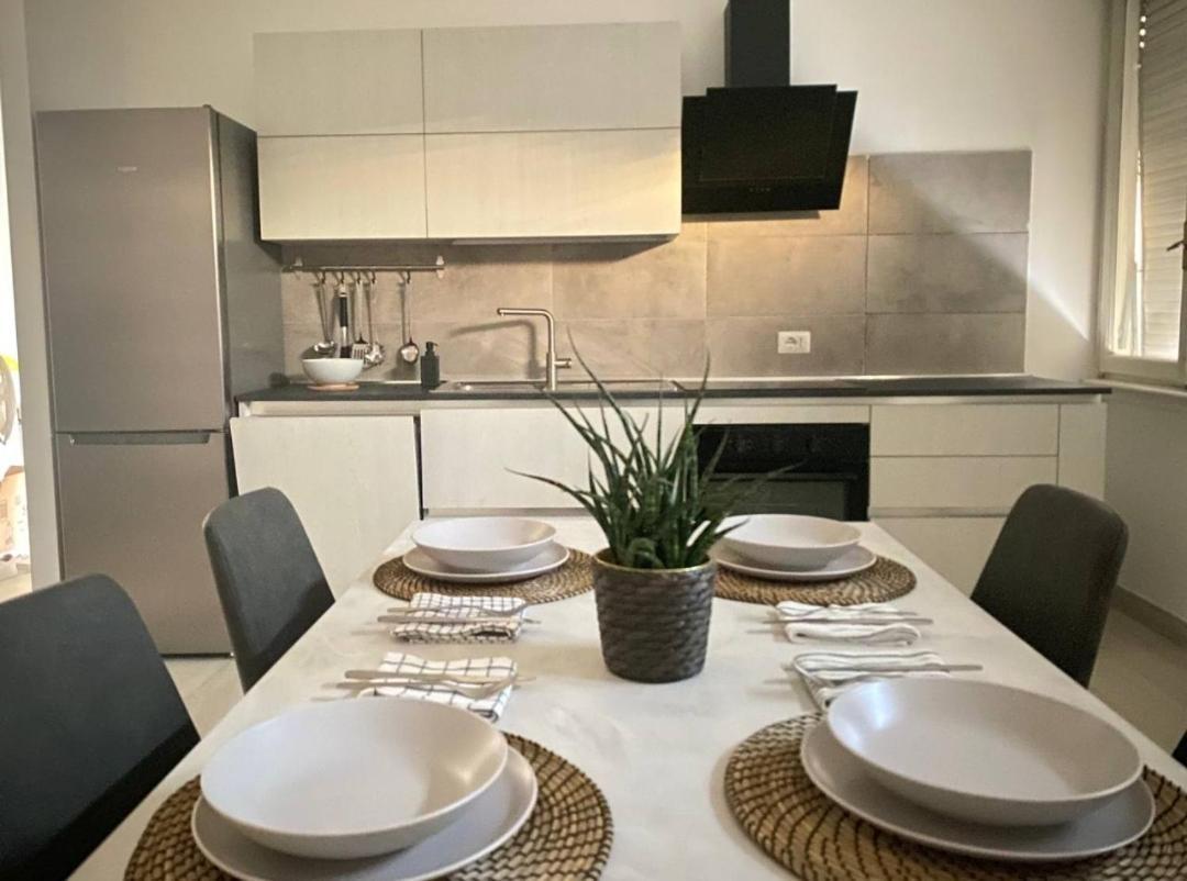 Shining House In Milan Apartment Ngoại thất bức ảnh